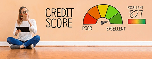 Illustration of a credit score gauge